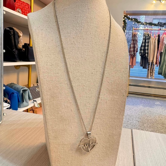 Jewelry - Silver Heartbeat Pendant Necklace